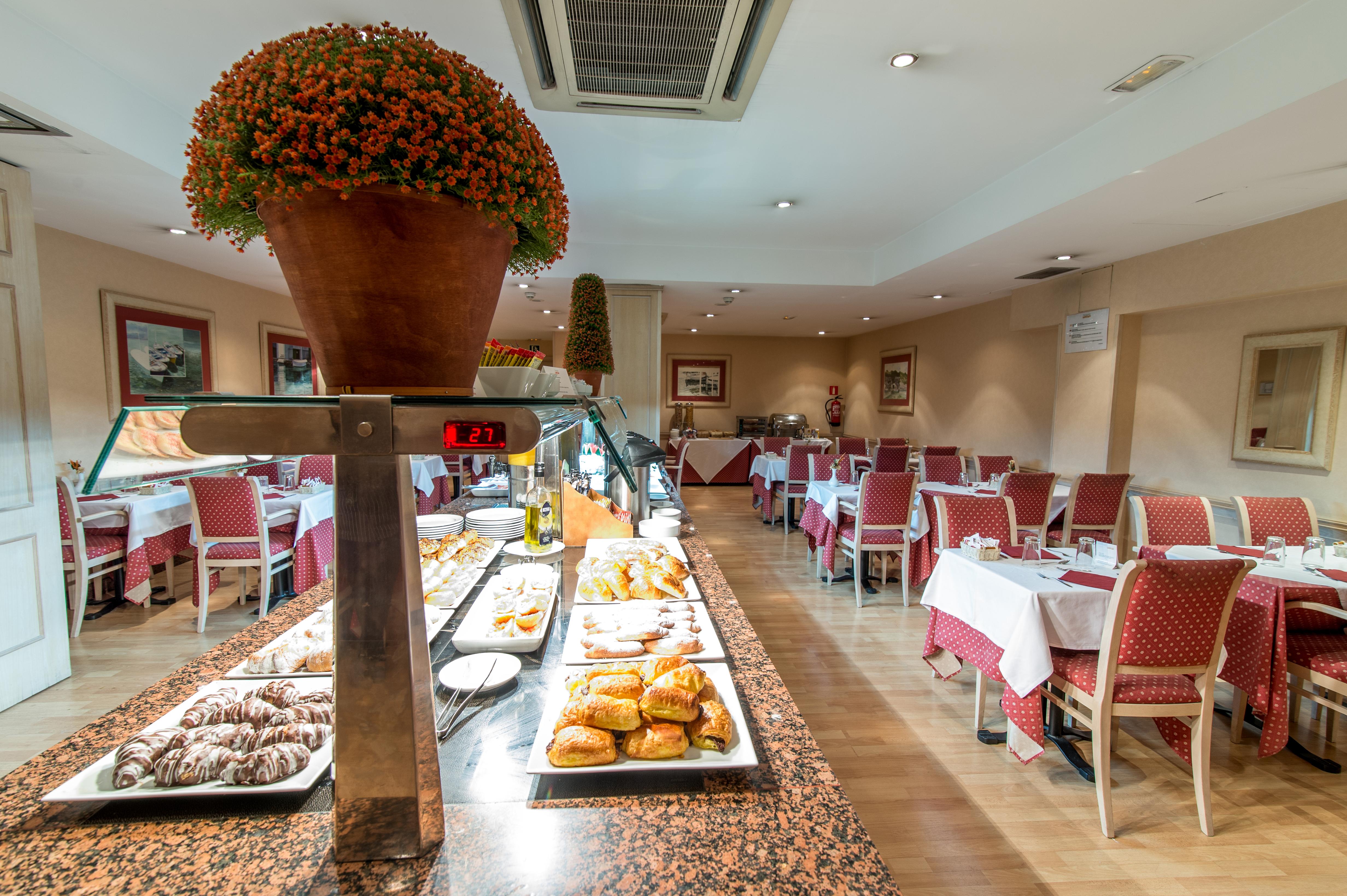 Sunotel Junior Barcelona Bagian luar foto