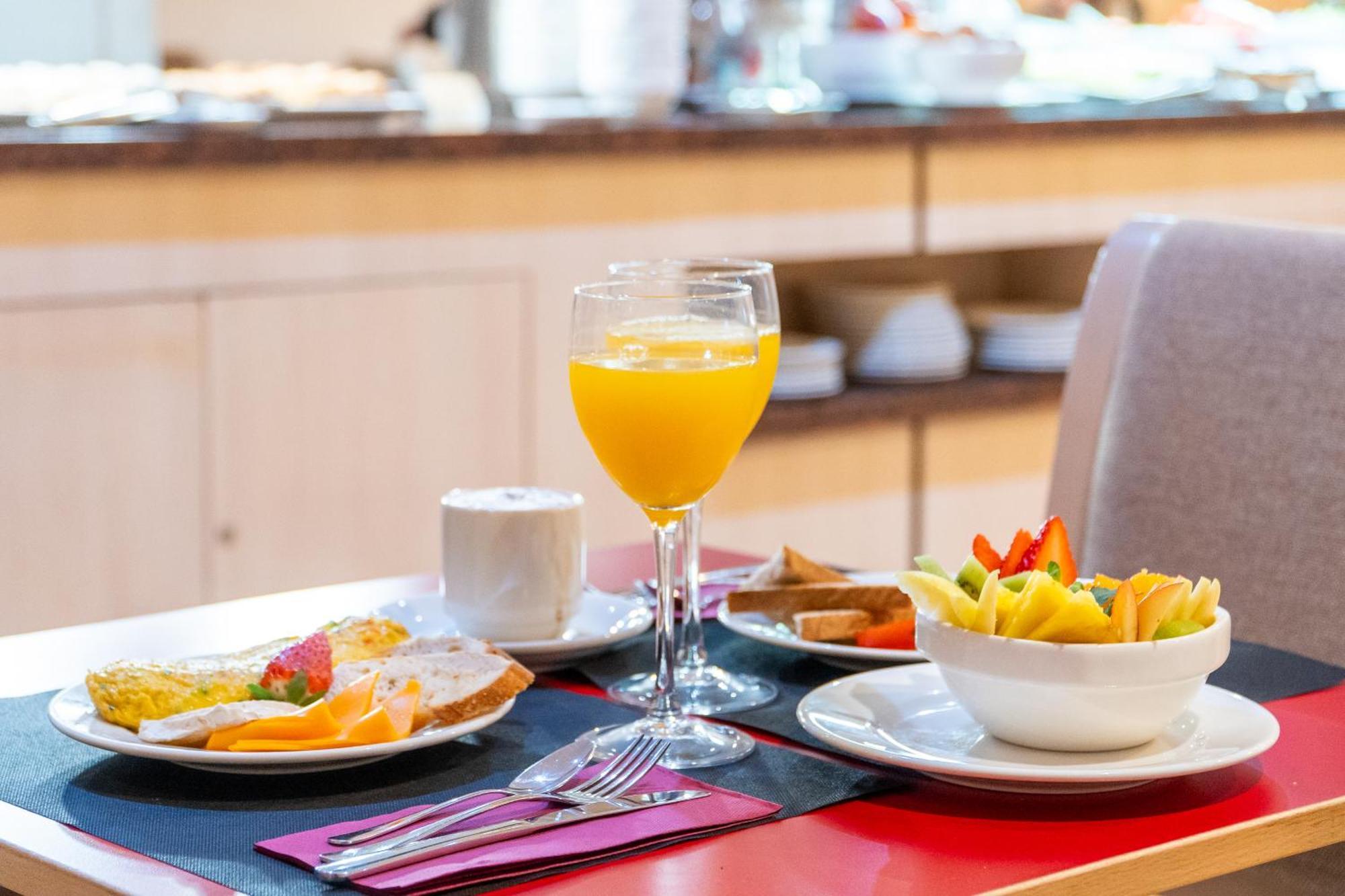 Sunotel Junior Barcelona Bagian luar foto