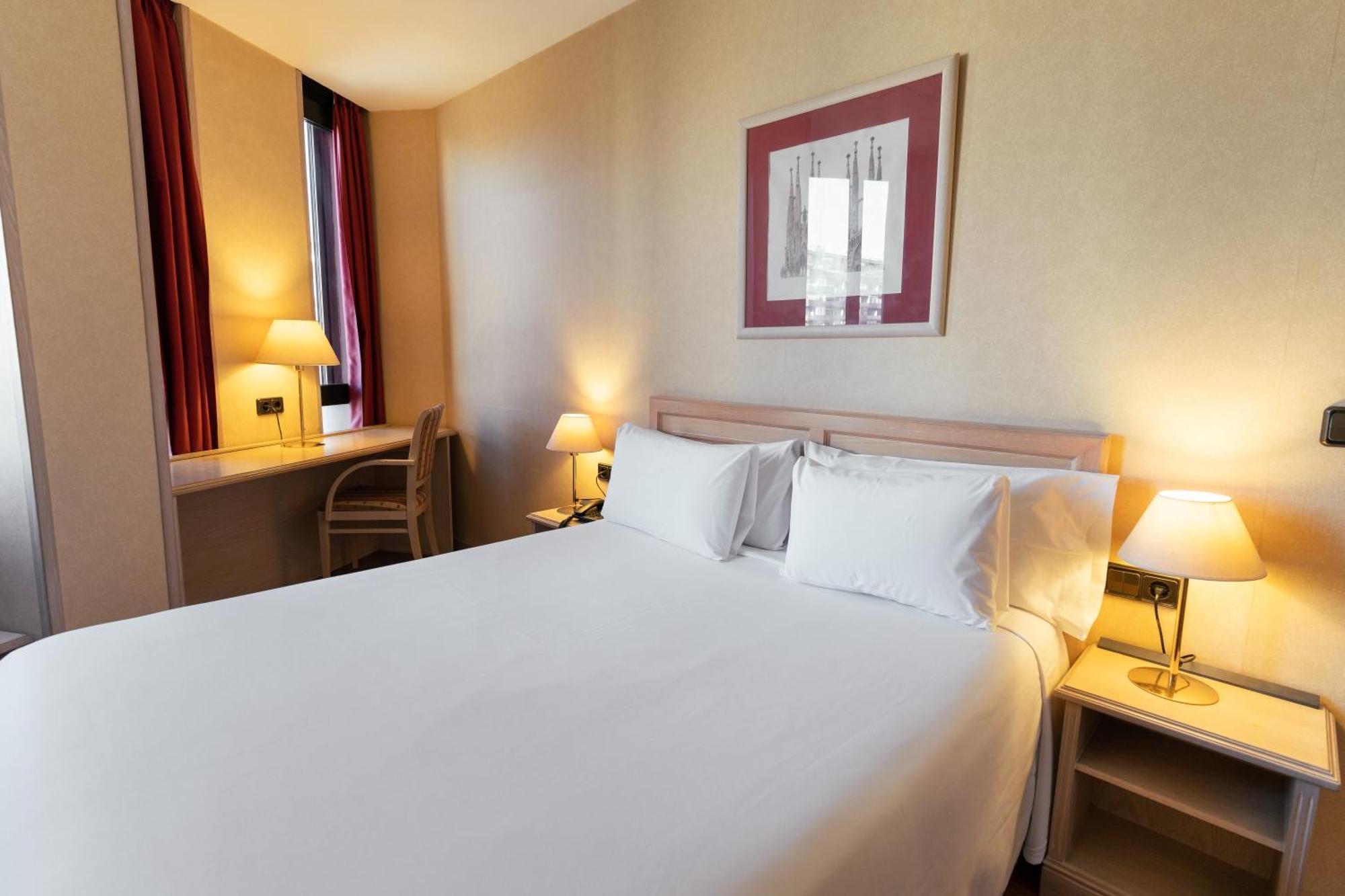 Sunotel Junior Barcelona Bagian luar foto